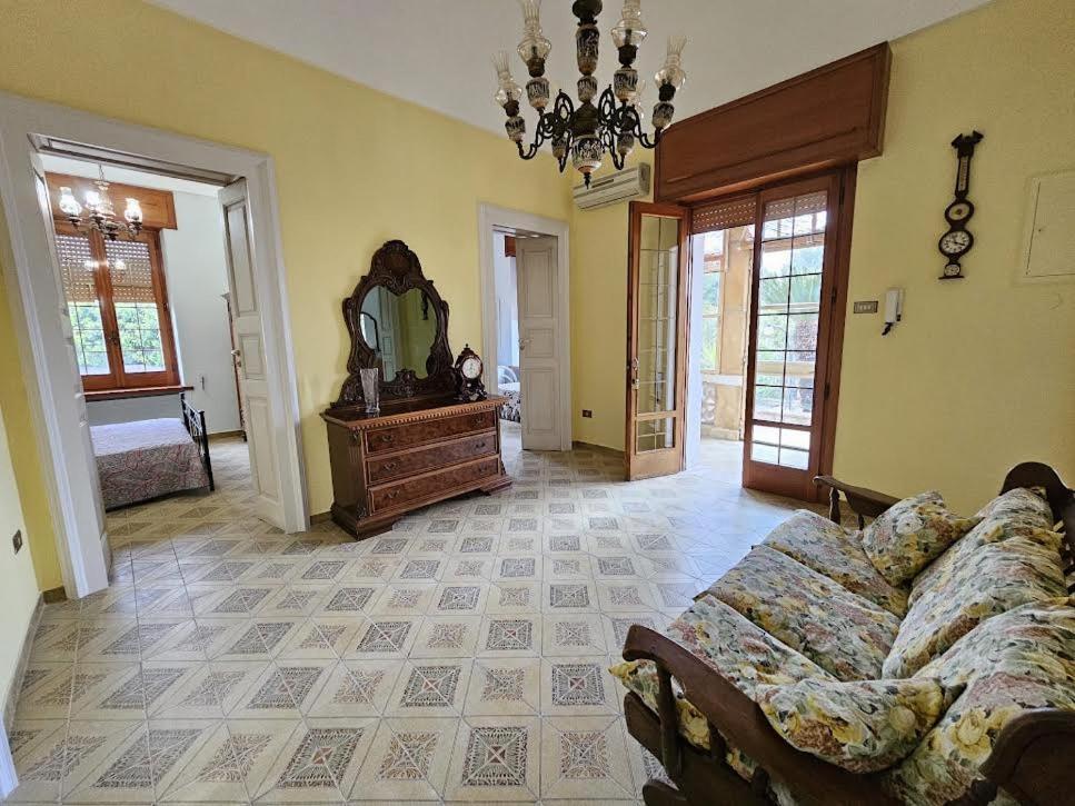 Casa Vacanze Salento Mare Galatone Exteriör bild